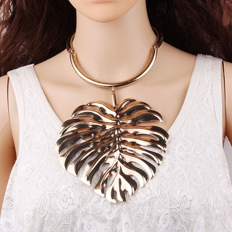 Wholesale Wholesale Big Pendant Statement Necklace Women Collares