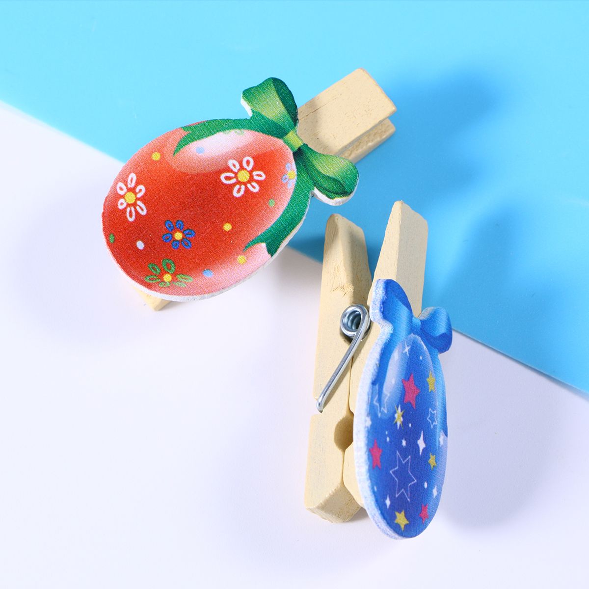 Lovely Easter Eggs Shaped Wooden Pegs Photo Clips Note Memo Card Holder