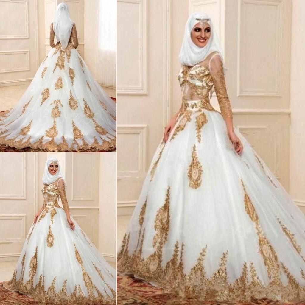 2018 Cheap Muslim Wedding Dresses Sheer Neck Ball Gown Golden