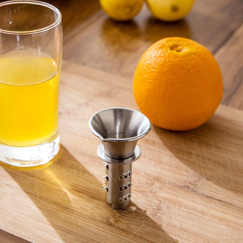 Gadgets Lemon Manually Squeezer Lemon Juicer Pourer Screw Limes Oranges
