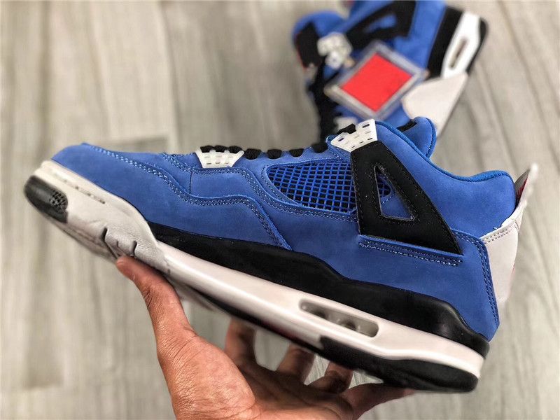 Carhartt x Eminem x Air Jordan 4 90,00 € Carhartt x Eminem x Air Jordan 4