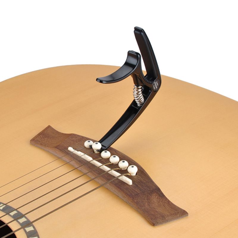 2021 High End Zinc Alloy Metal Guitar Capo With Pull String Nail