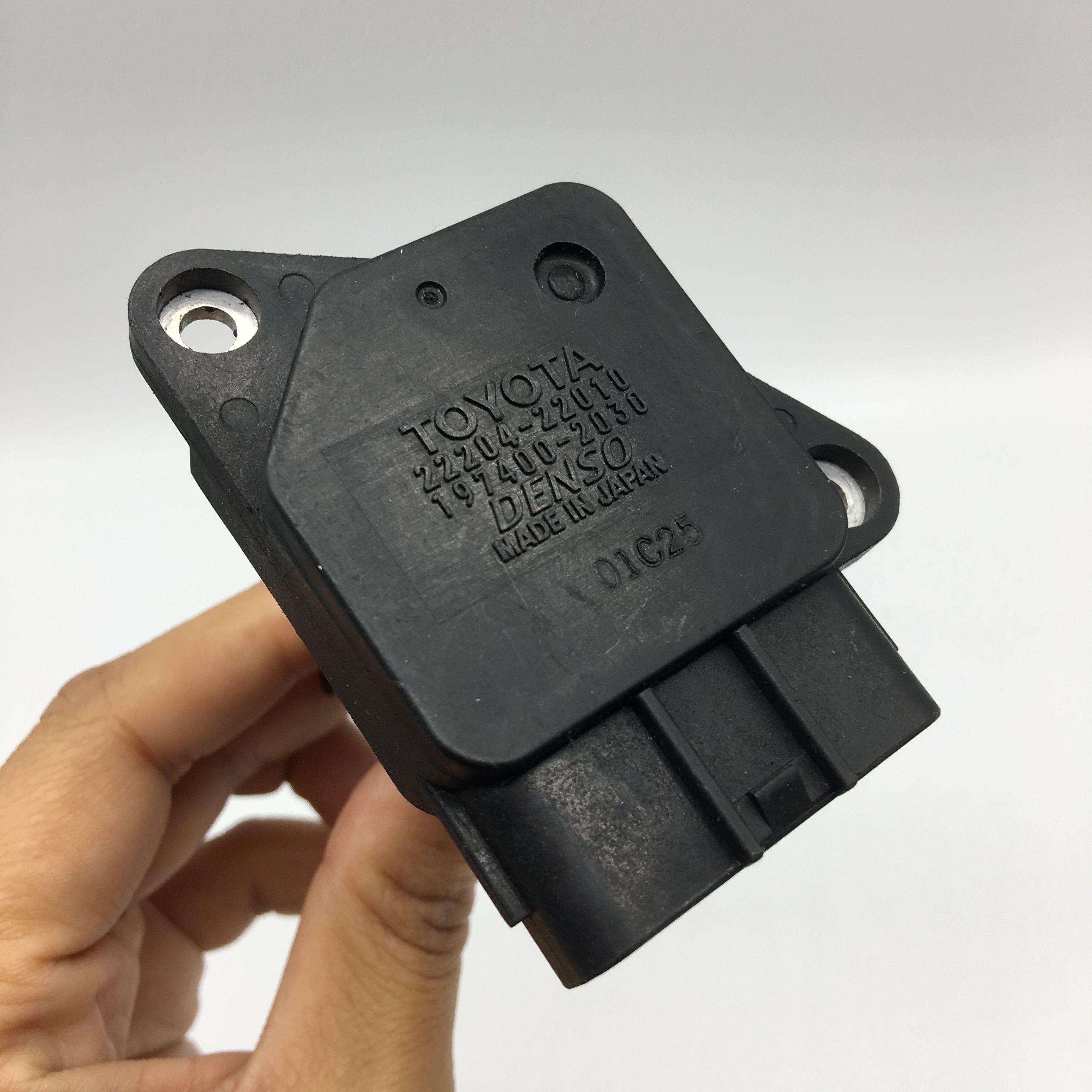 2019 Original Air Flow Sensors Air Flow Meters 2220422010 MAF Mass Air