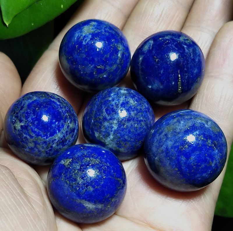 lapis lazuli quartz