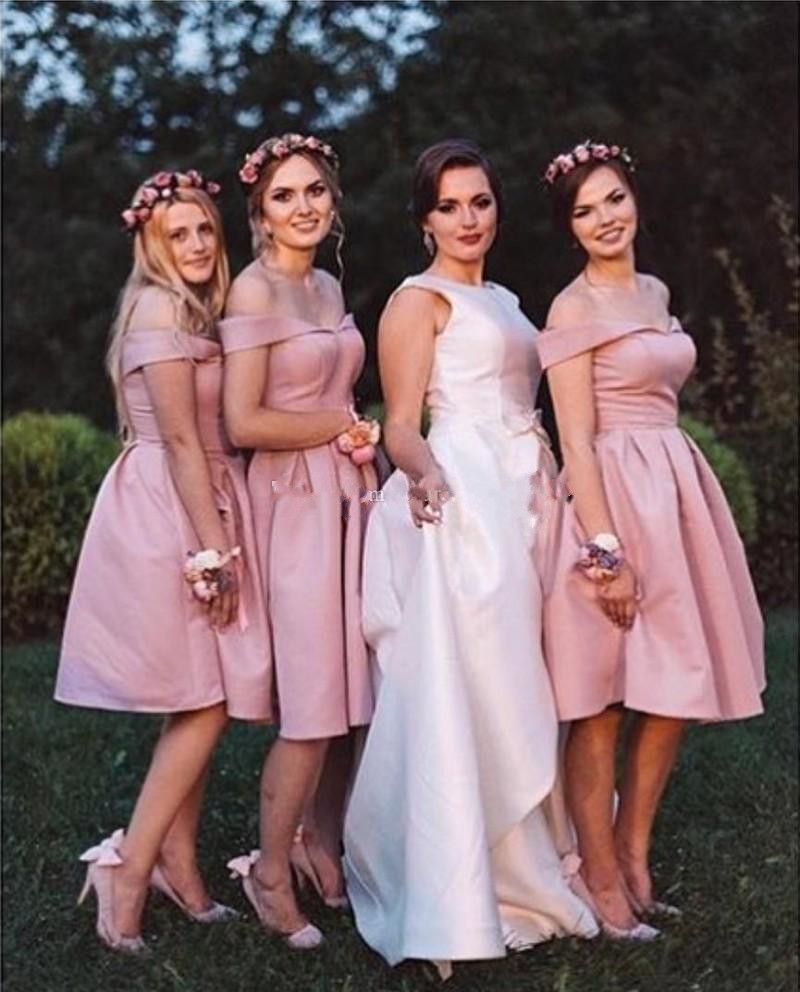 vestido de dama curto