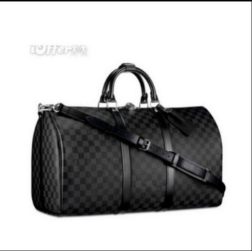 louis men luggage,www.hotelsobrado.com