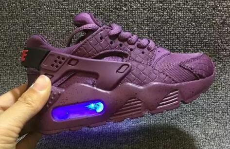 spikes huarache 2018