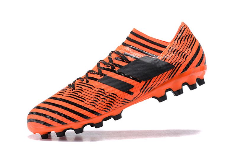 messi football studs