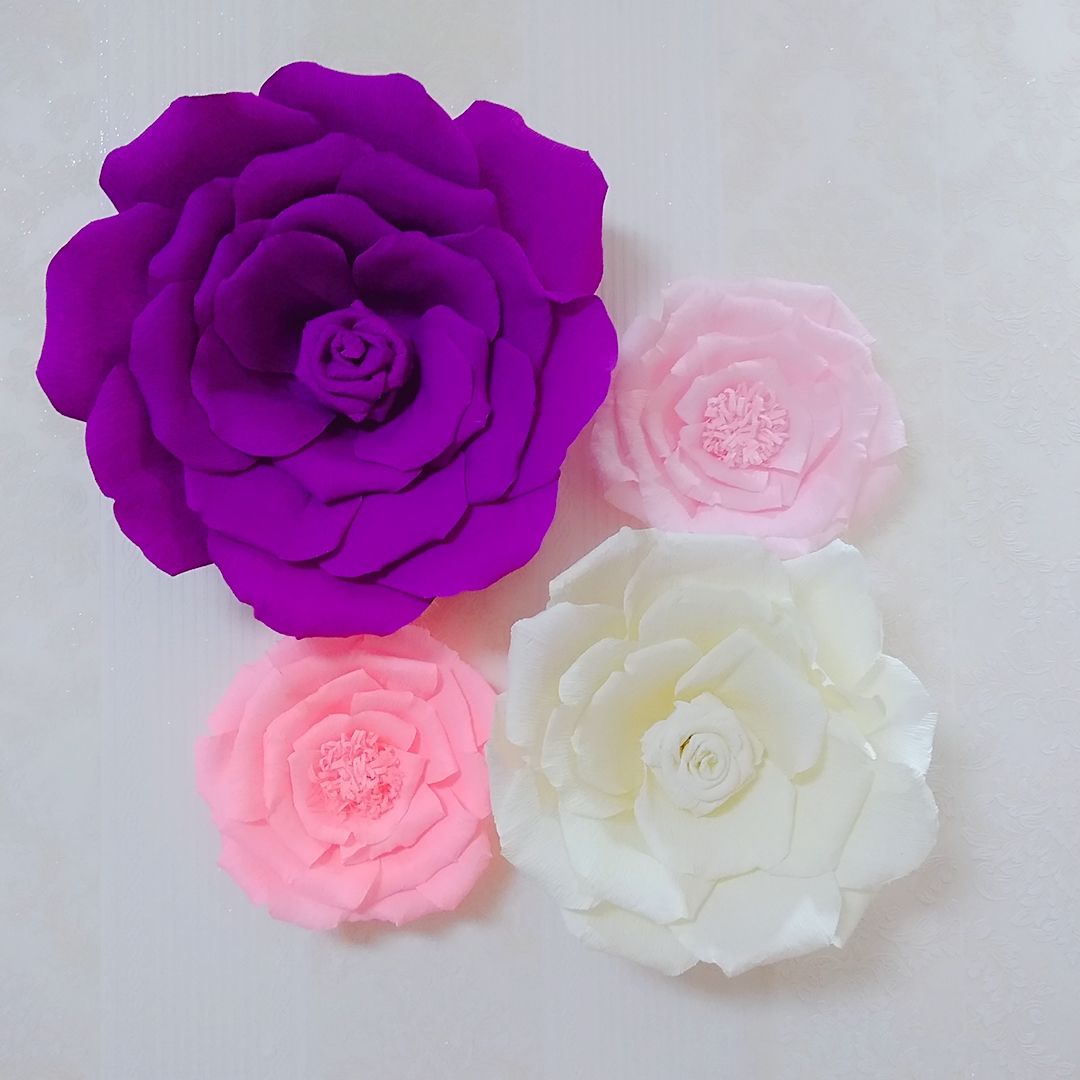 Compre 4 Piezas De Papel Crepe Surtido Conjunto De Flores Grandes Compre 4 Piezas De Papel Crepe Surtido Conjunto De Flores Grandes