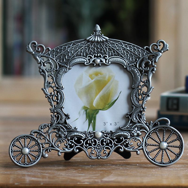 Metal Vintage Picture Frames Classic Photo Frame Small Metal Vintage Picture Frames Classic Photo Frame Small Europe Style Antique Mini Home Decor House Decorating Styles