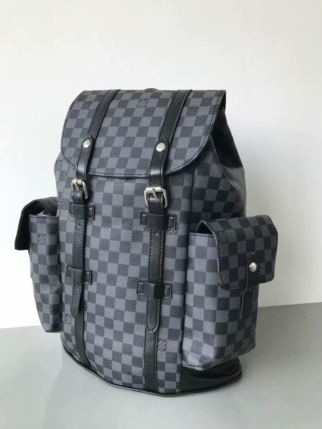 Mens Lv Backpack Dhgate Supreme