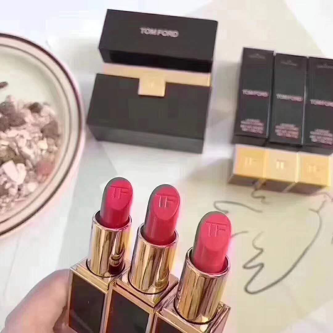 Cheap cosmetics and previous quality Cheap cosmetics and previous quality
