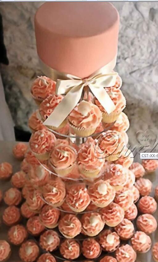 2019 Wholesale 6 Tier Crystal Acrylic Heart Cupcake Stands For