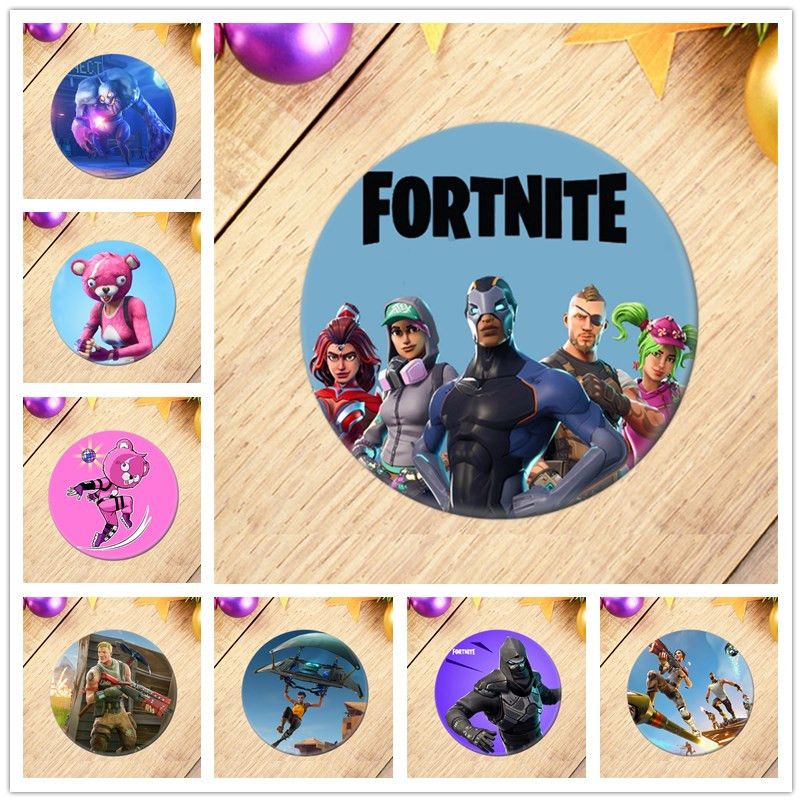 Kupit Optom 57 Cvetov Igry Fortnite Bttle Royale Znachok Kosplej Pvh - kupit optom 57 cvetov igry fortnite bttle royale znachok kosplej pvh knopka grudi znachki pin brosh dve nedeli ventilyatory polzu podarochnye pakety shlyapy