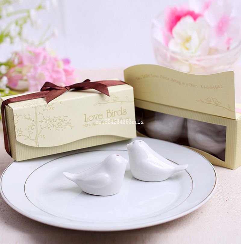 Love Birds Salt And Pepper Shaker Wedding Favors Seasoning Jars