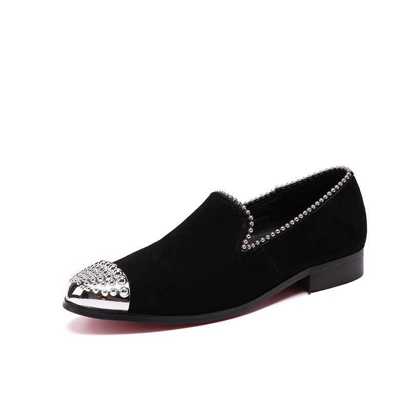 Compre Zapatos De Gamuza Negro Guapo Hombre Con El Partido Cap Metel De  Plata Y Boda De Los Hombres Del Holgazán De Los Zapatos De Los Hombres  Ocasionales A 75,27 € Del