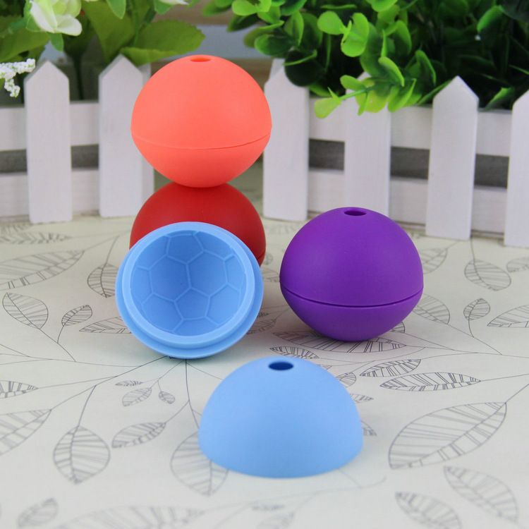 2021 Soccer Ball Ice Cube Tray Football Ice Mold 2022 World Cup Ice