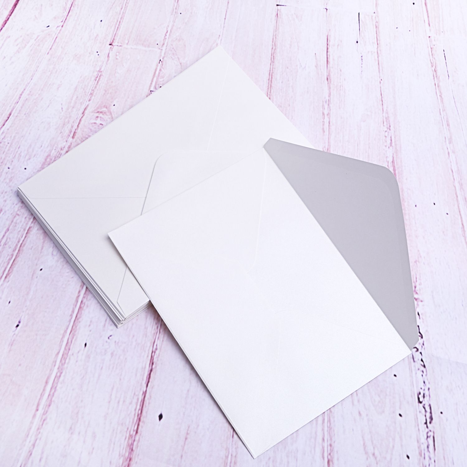 a7 ivory pearl paper envelopes with water based glue pefect for 5x7