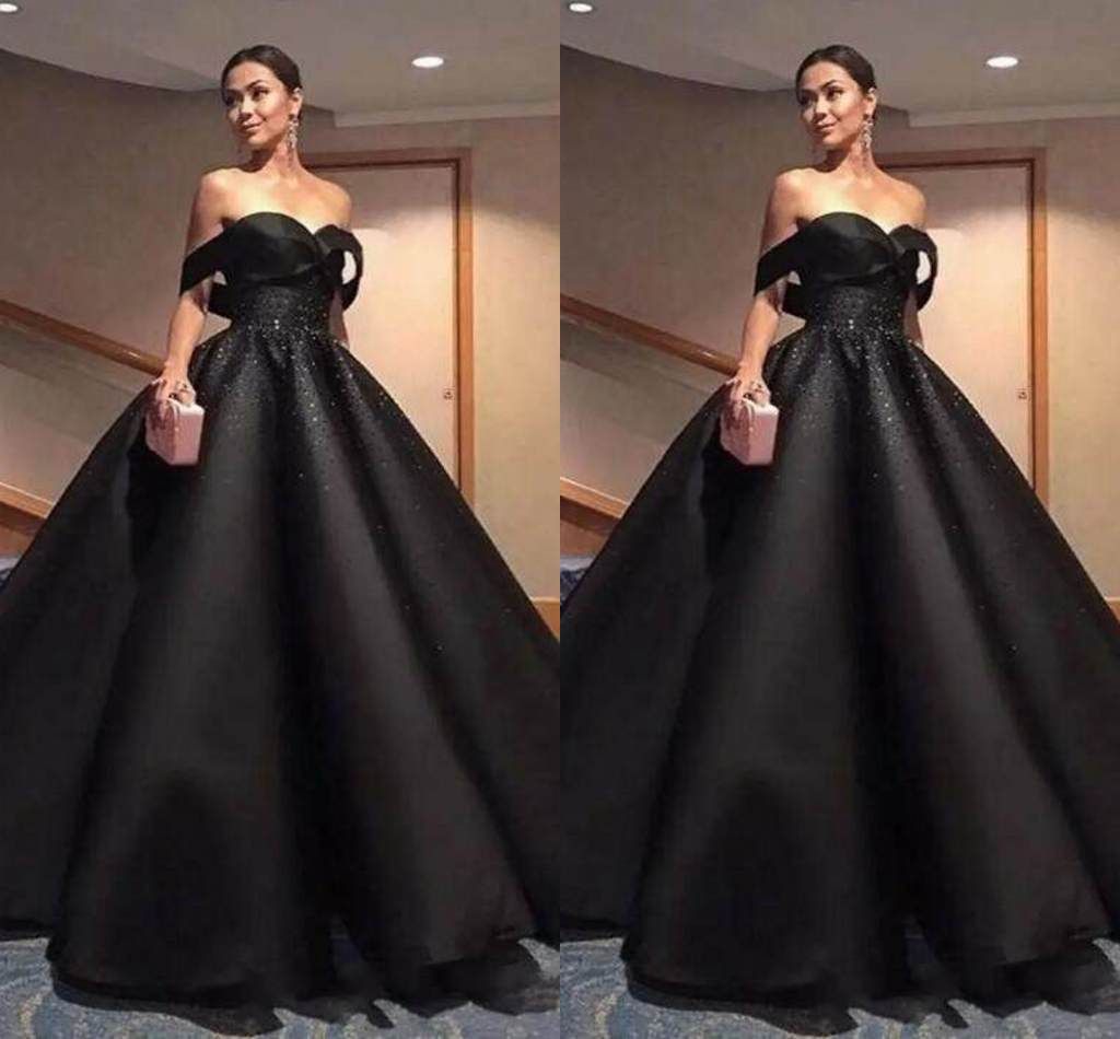 2018 Sexy Black Quinceanera Dresses Ball Gown Off-Shoulder Beaded ...