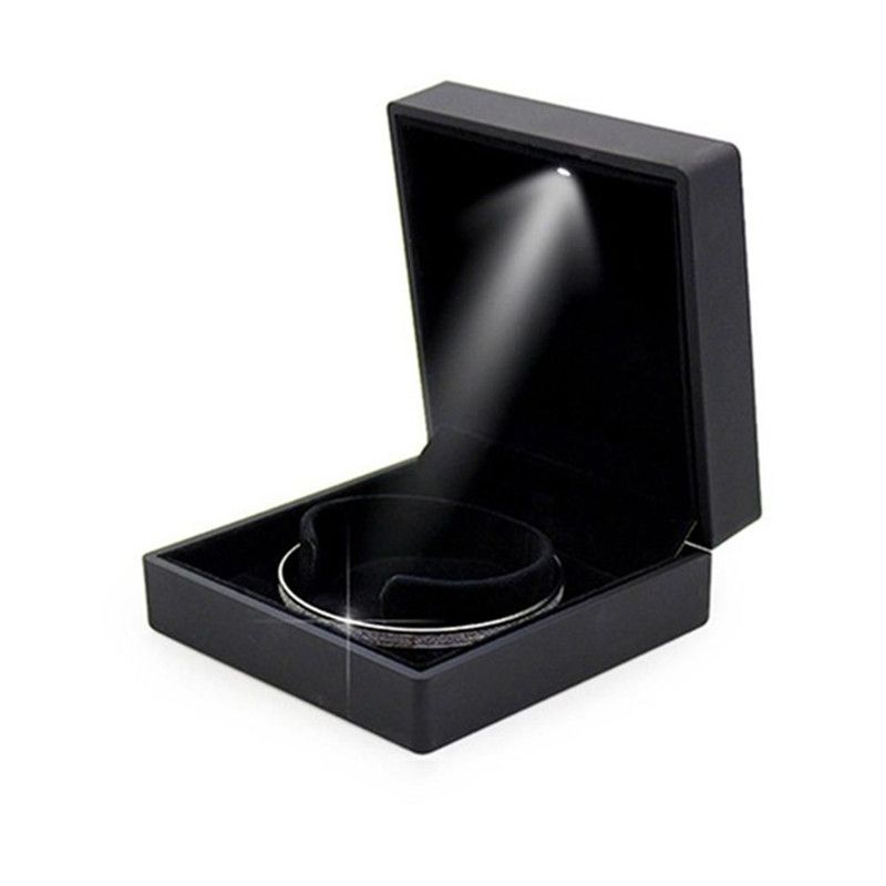 2020 LED Light Engagement Bracelet Box Jewelry Wedding Gift Box Case