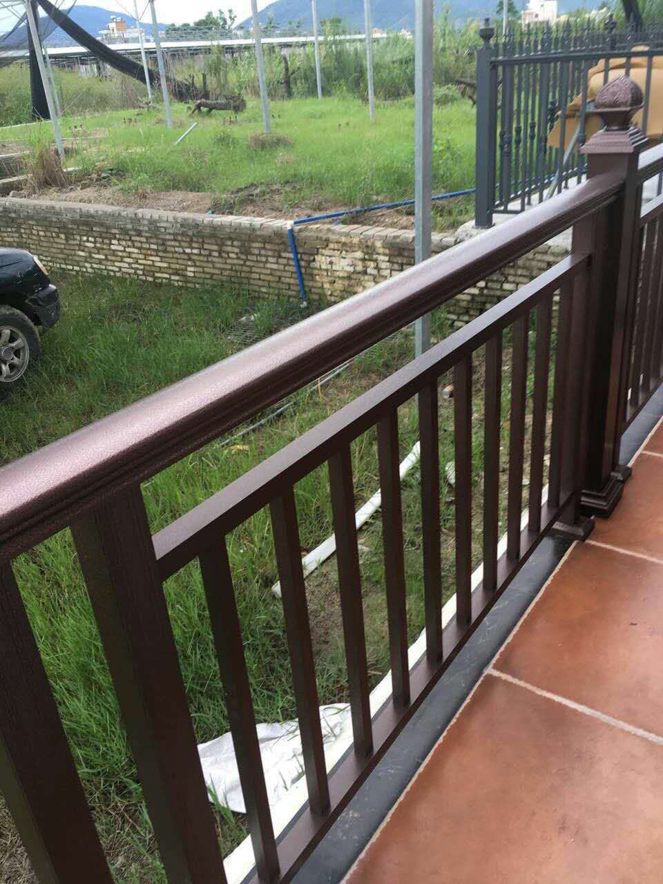 2018 Garden Fencing Trellis Antiseptic Aluminum Fence Solid 2018 Garden Fencing Trellis Antiseptic Aluminum Fence Solid Guardrail Courtyard Greening Wedding Flower Beds Decorations From Mrsalvia