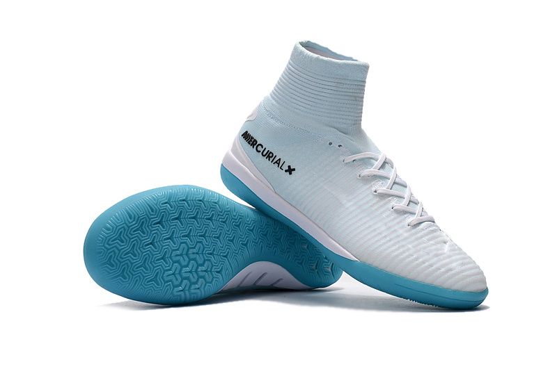 botines de neymar azules