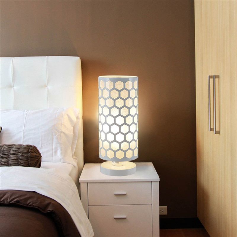 Laideyi Modern Hollow Hexagon Pattern Desk Lamp Cylinder Shape Home Bedroom Bedside Table Wedding Decoration Light