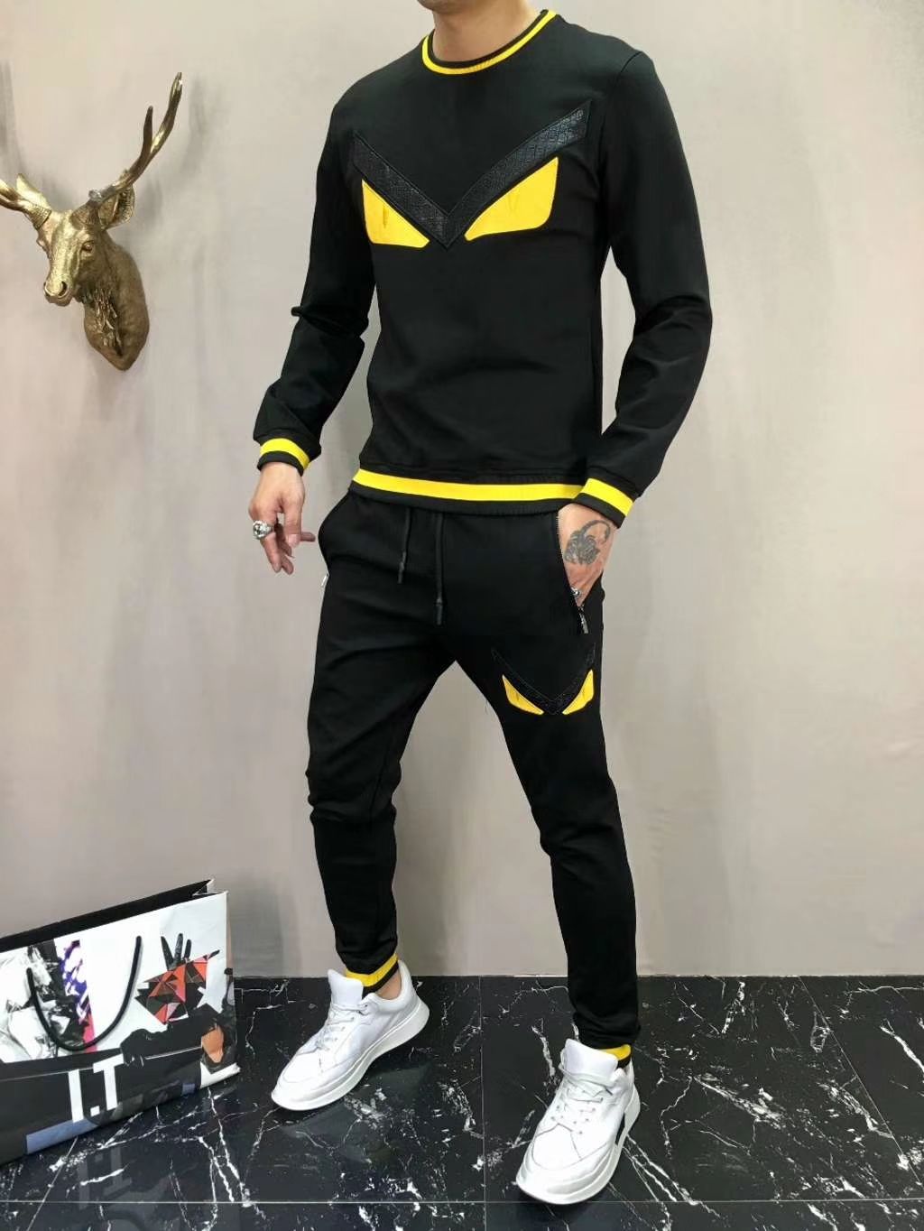 2019 2018 Autumn Mens Designer Tracksuits Luxury Sweat Suits Brand Mens ...