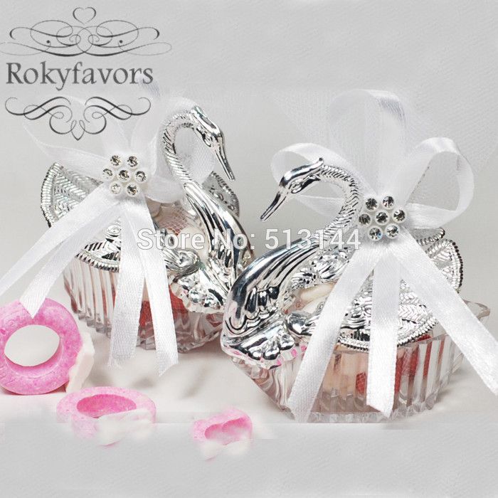 romantic swan favor holder
