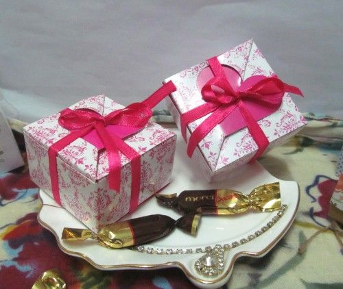 Bridal Shower Gift Box Of Fuchsia Heart Flap Favor Boxes For Wedding