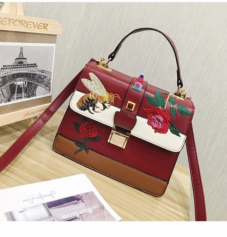 Female Purse Designers Names