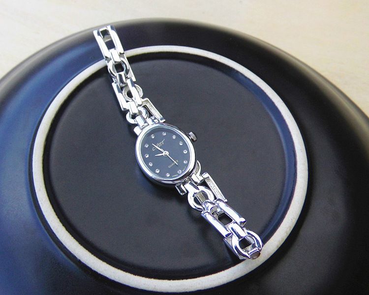 Acquistare Orologio Da Uomo Di Design In Argento Sterling 925 Orologi Da  Polso Da Donna Regalo 925 Donne Dargento Orologi Zircone Quarzo Marca  Semplice Staccabile Economico | Consegna Veloce E Qualità | DHgate Italy