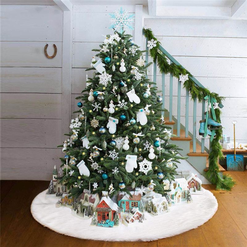 Albero Di Natale 90 Cm.Acquista Nuovo Caldo 90 Cm Neve Peluche Albero Di Natale Gonna Base Tappetino Copertura Decorazioni La Casa Di Natale A 6 6 Dal Augustsmoke Dhgate Com