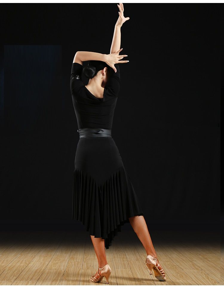 Aislor Costume Danse Lyrique Femme Adulte Haut Court Danse Latin