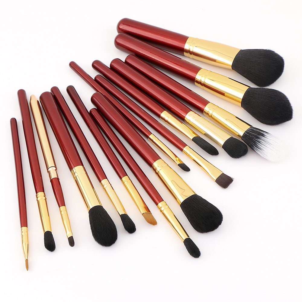 Red brush: application, unique properties Red brush: application, unique properties
