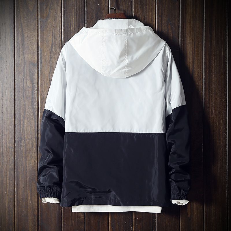 Chaqueta blanca con capucha Clearance