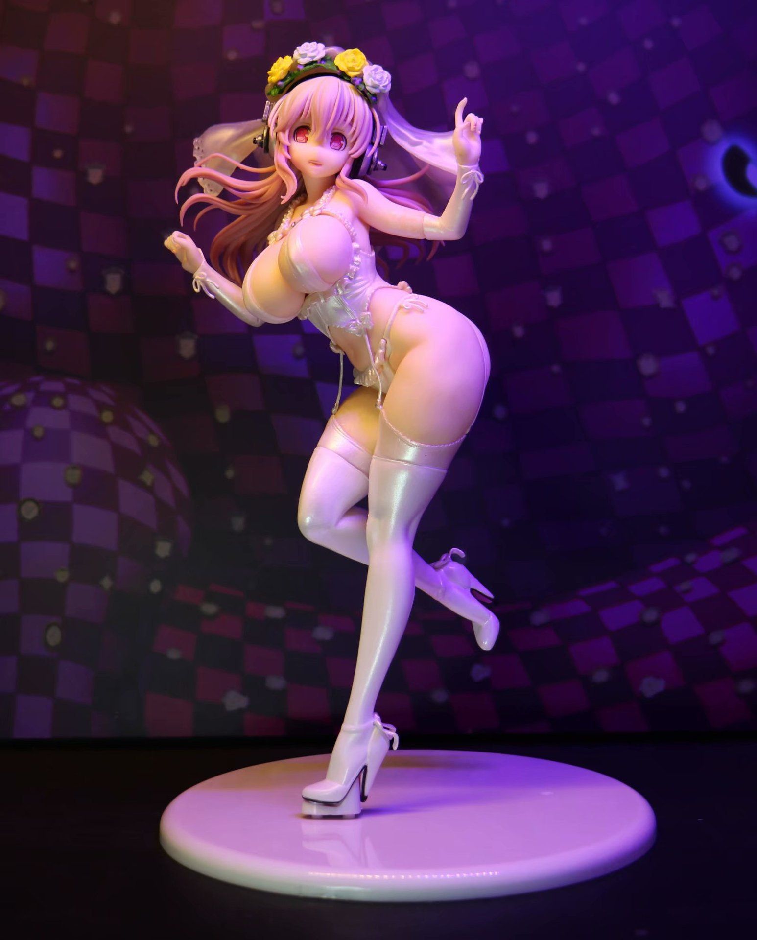 Japanese adult action figures Phrase and Japanese adult action figures agree