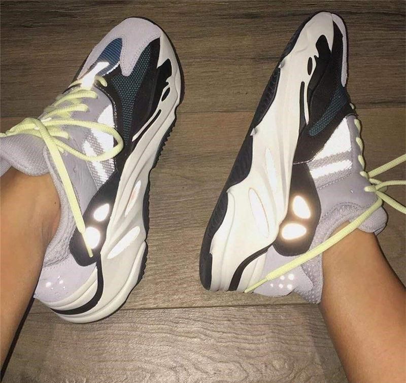 kanye west 700 mauve