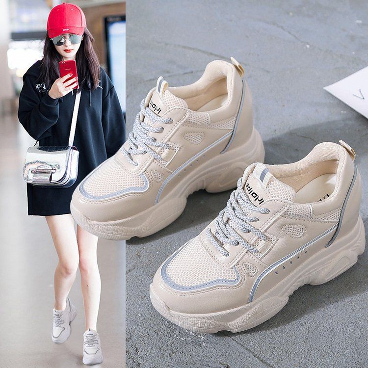 white cloth shoes