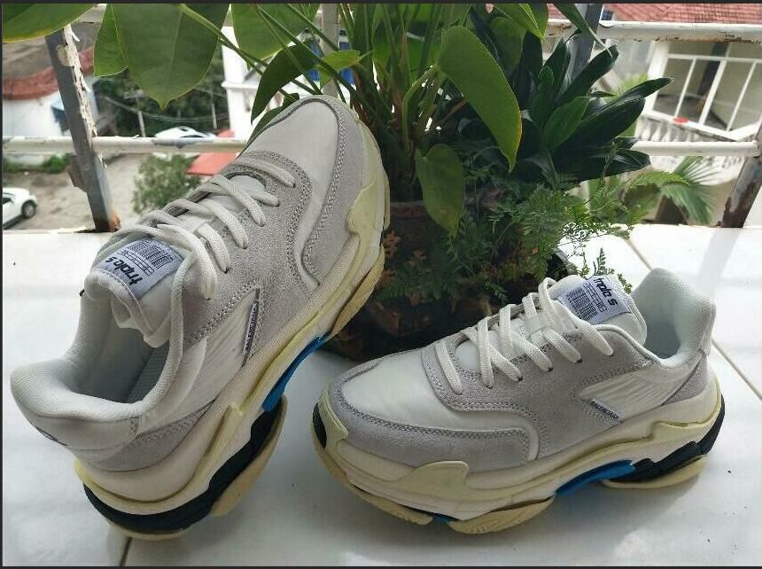 sneakers with thick heels