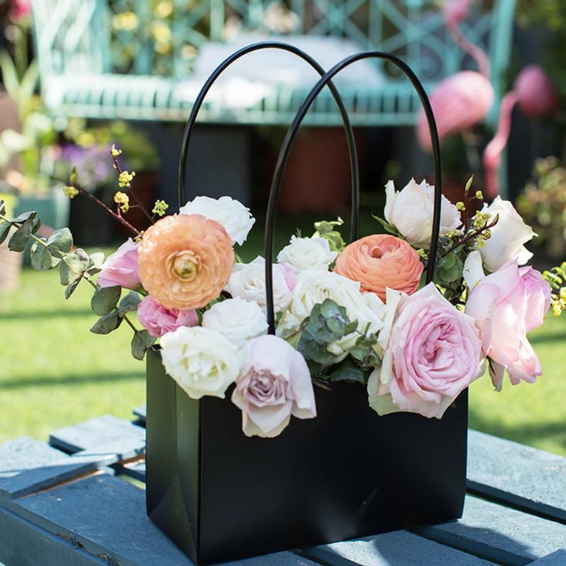 Creative Paper Flower Arrangement Box With Lid Bucket Florist Bouquet