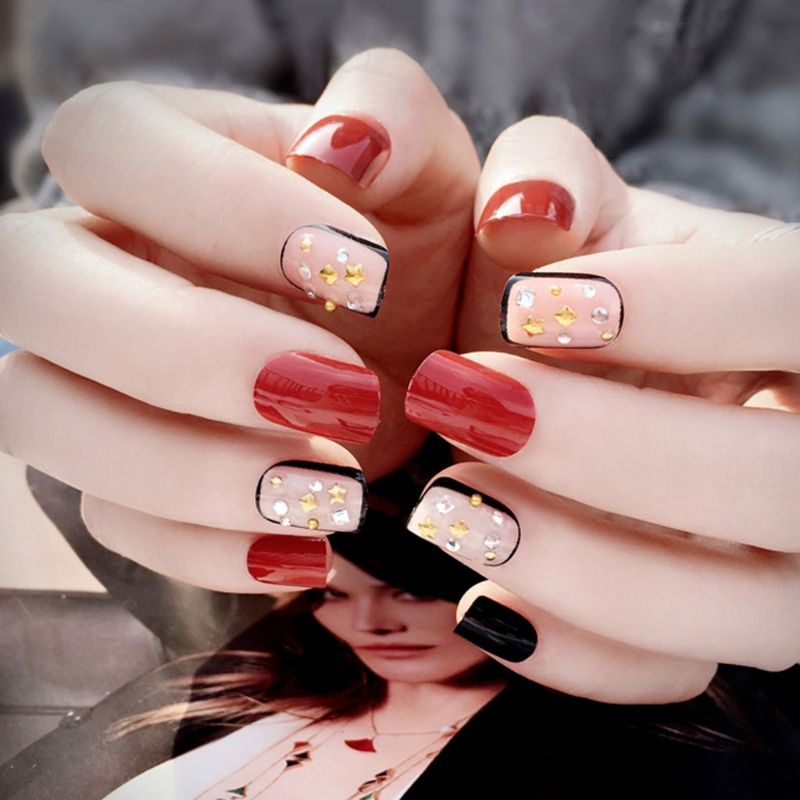Acquista Punte Unghie Acriliche Nere + Rosse Unghie Finte Corte Unghie Artistiche / Set C67 A $35.99 Dal Offbeige