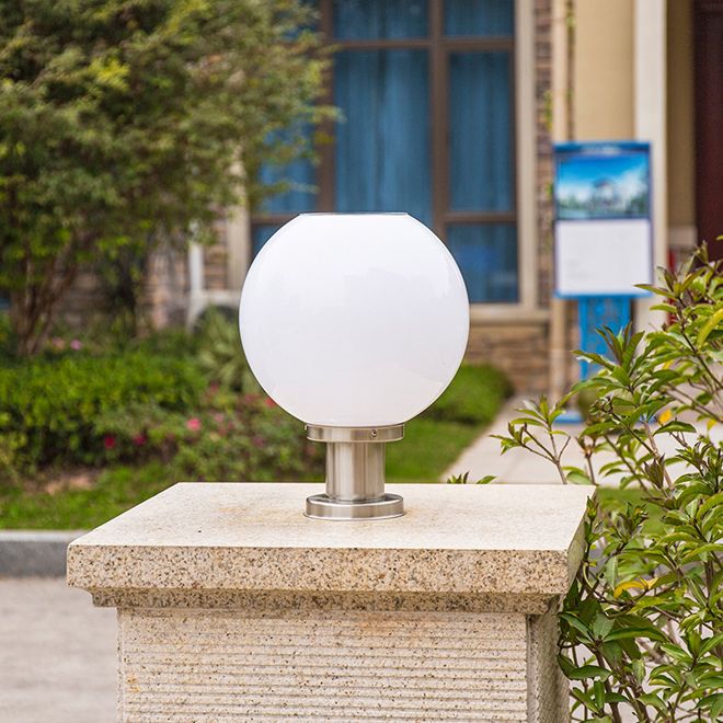 2021 Solar Power Led Round Ball Post Lights Landscape Globe Garden