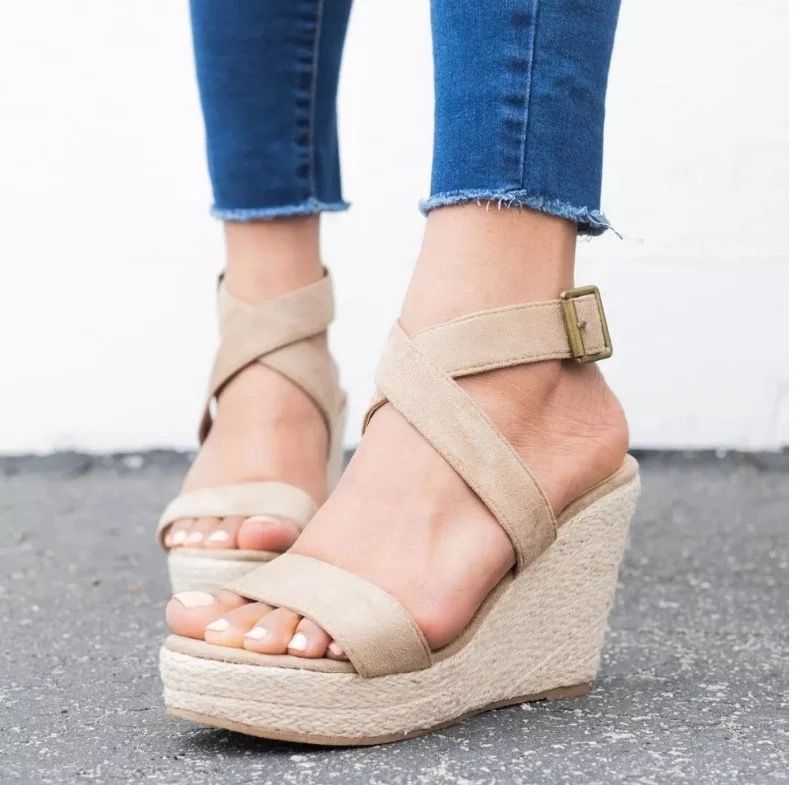 toe loop cross strap wedge sandals