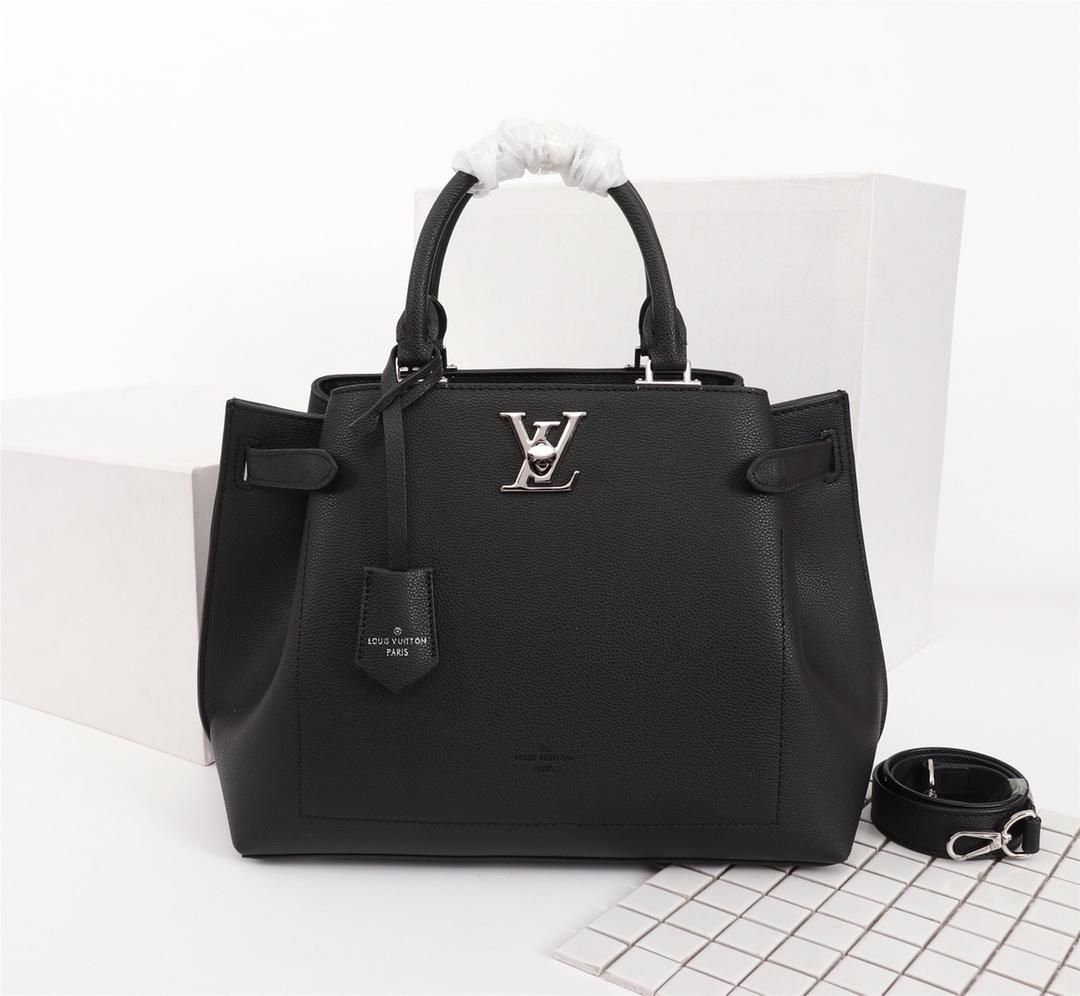 2019 Designers Louis Vuitton Women Design Handbags Street Style Personality Charm Female Handle ...