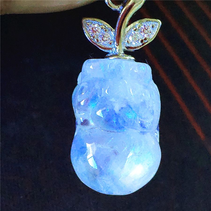 Whole Genuine Strong Blue Light Natural Stone Pendant Aaaa Whole Genuine Strong Blue Light Natural Stone Pendant Aaaa Necklaces Crystal Pi Xiu Shape Healing Gems Moonstone Costume Jewellery