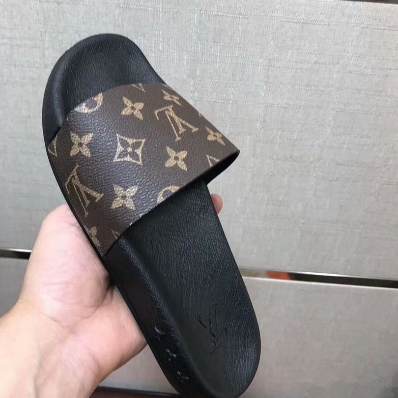 anatomic slipper mule