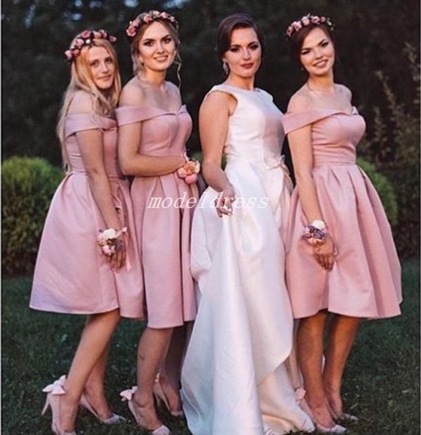 2019 Black Short Bridesmaid Dresses Off Shoulder Knee Length Garden