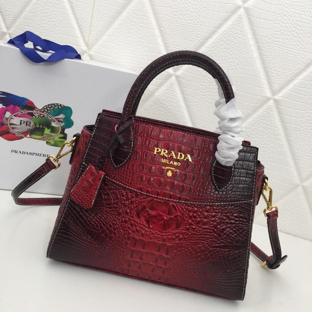 Top 10 Classic Designer Handbags 2020 For Men Literacy Basics