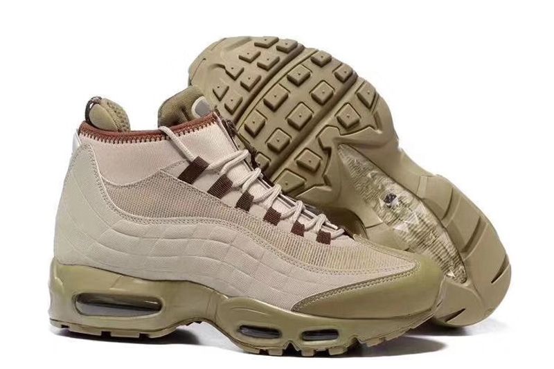 nike sneakerboot 2020